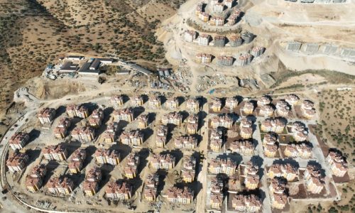 Metur & Serra İnşaat Adıyaman Gölbaşı Deprem Konutları EMLAK KONUT 2470 KONUT PROJESİ
